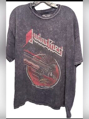 Judas Priest Screaming for Vengeance Acid Washed Short Sleeve Shirt Men's XL